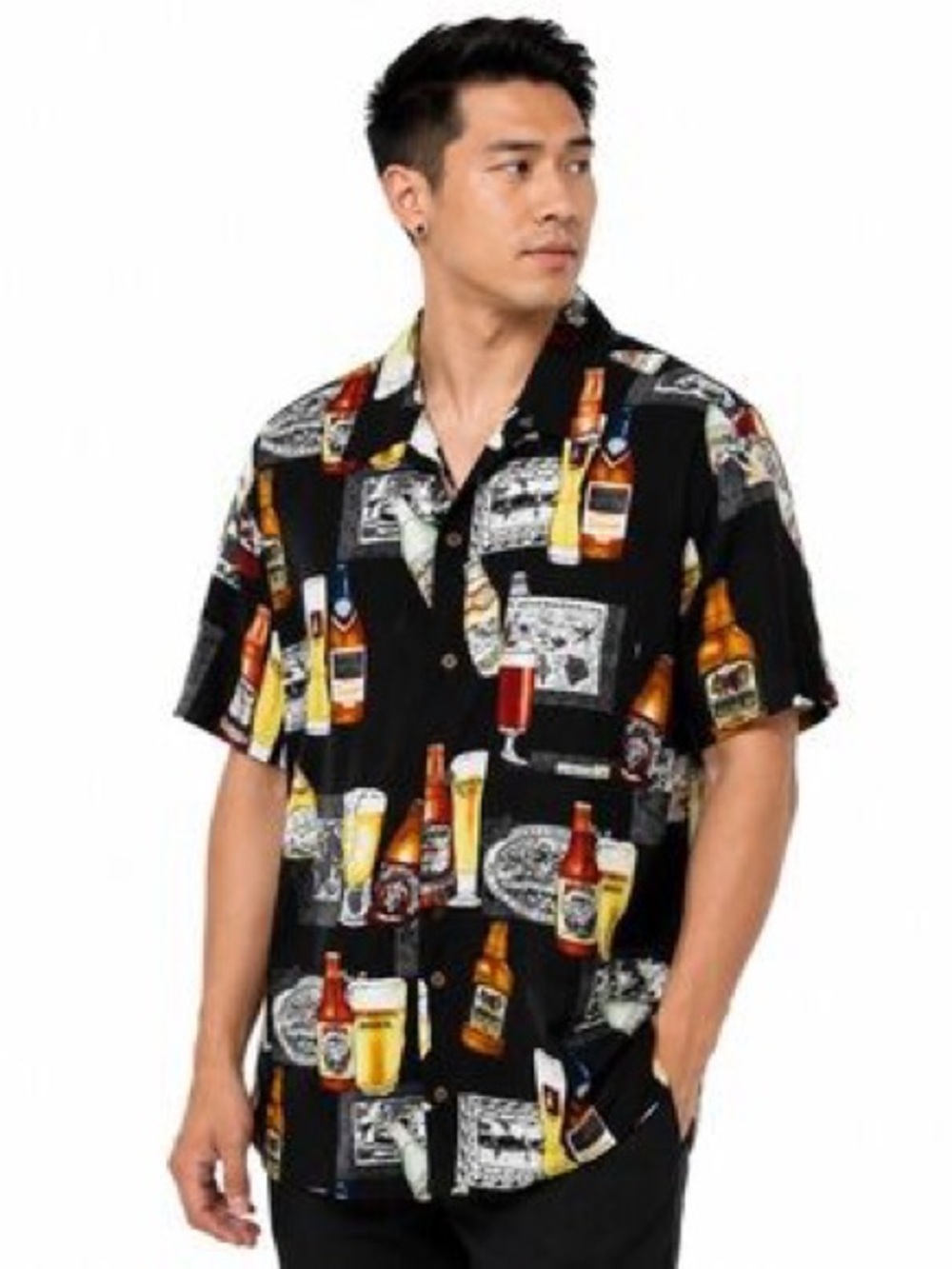 Vintage bill blass Black Short-Sleeve Button-Up Shirt with Beer Bottle Print